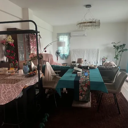 Homestay Sea Flowers Village Paphos